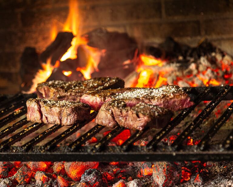 The Right Temperature for Cooking the Perfect Steak